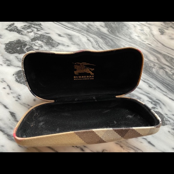 Authentic Berberry 4068 Smokey Sunglasses - Picture 9 of 10